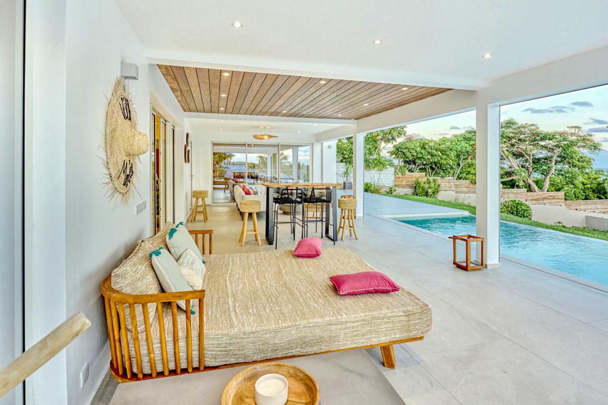 9.Location villa de luxe piscine vue mer Ste Anne Guadeloupe_Terrasse